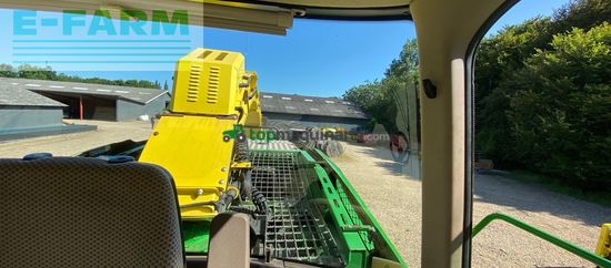 Cosechadora de Cereal - John Deere - 8600