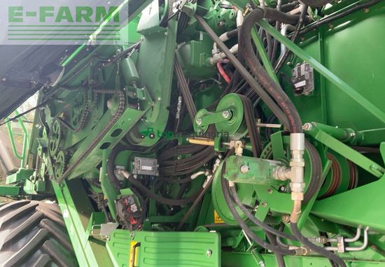 Cosechadora de Cereal - John Deere - T560