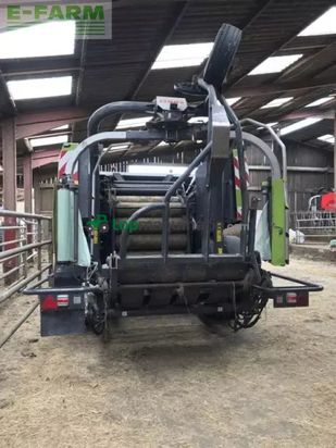 Empacadora gigant - Claas - roland 455 uniwrap