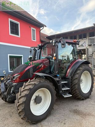 Tractor agrícola - Valtra - g135 active