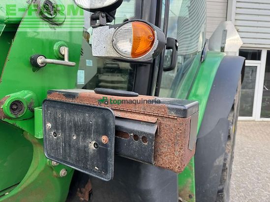 Tractor agrícola - John Deere - 6115r med frontlæsser