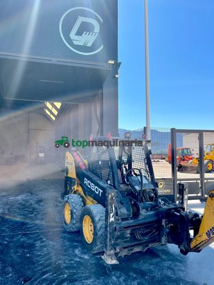 Minicargadora JCB ROBOT 160