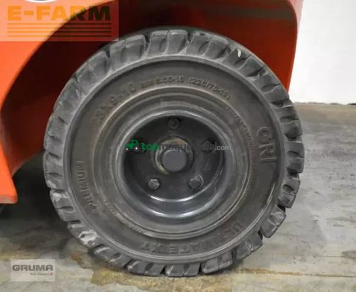 Elevadora - Linde - h 30 d 1202