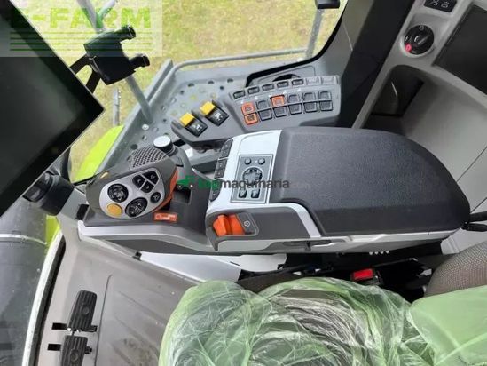 Cosechadora de Cereal - Claas - trion 660 montana