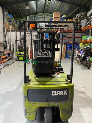 Carretilla elevadora  eléctrica - Clark