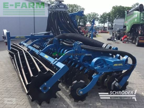 Esparcidor - Meyer-Lohne - mixi 6000 gefedert