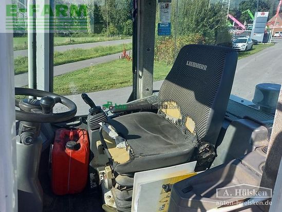 Minicargadora - Liebherr - 509 stereo inkl. schaufel und palettengabel