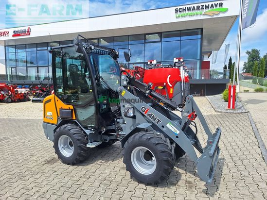 Minicargadora - Giant - g2500 hd