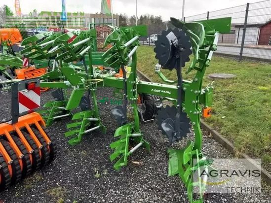 Arado - Amazone - teres 300 v 4+0 100