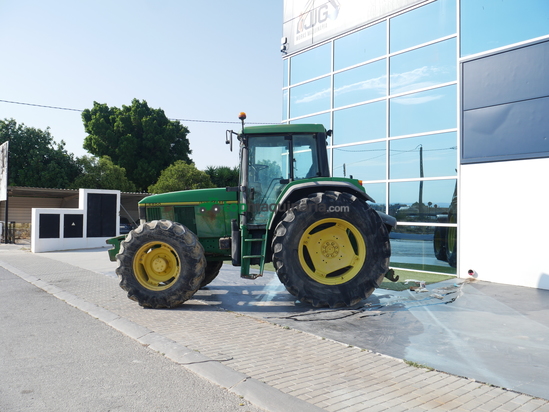 Tractor agrícola - John Deere - 6800