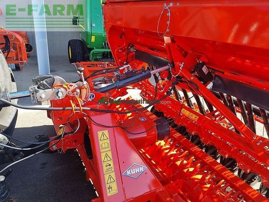 Sembradora - Kuhn - sitera 330/ hrb 303d