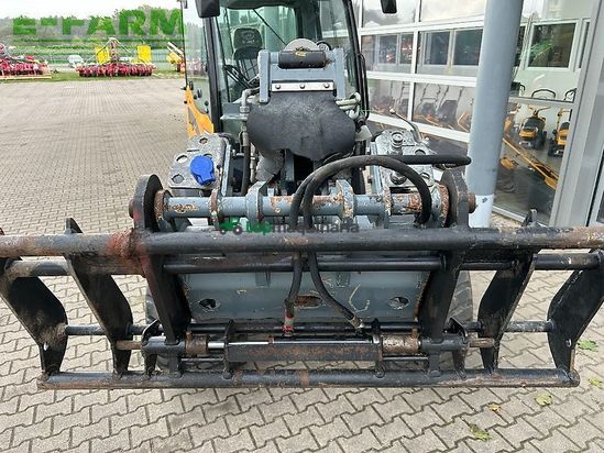 Minicargadora - Giant - g4500 tele