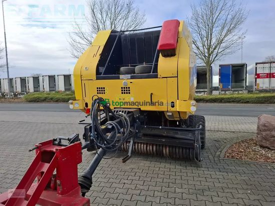 Empacadora gigant - New Holland - br 7070
