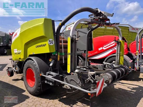 Empacadora gigant - Claas - rollant 454 uniwrap