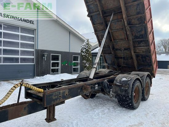 Remolqu agrícola -  - dumper vogn med 560745r22.5 hjul montering