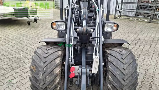 Minicargadora -  - compact x27-45crt