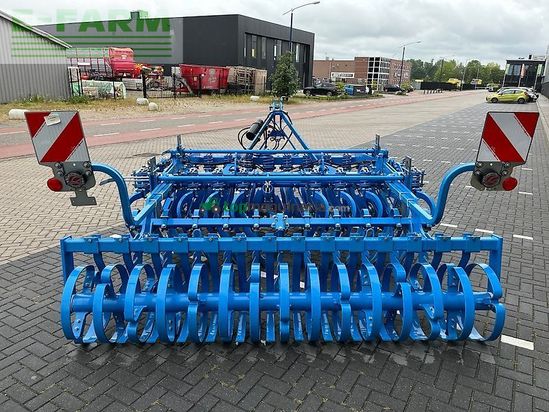Cultivador - Lemken - rubin 10/300 met frw540