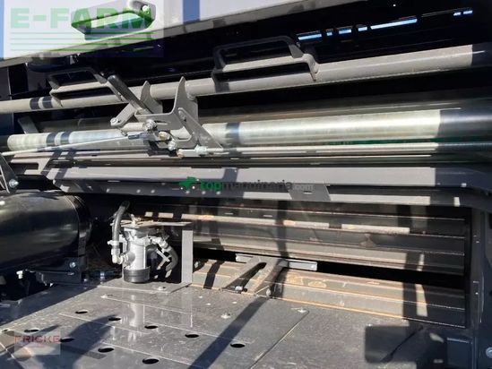 Empacadora gigant - Claas - rollant 630 rc uniwrap