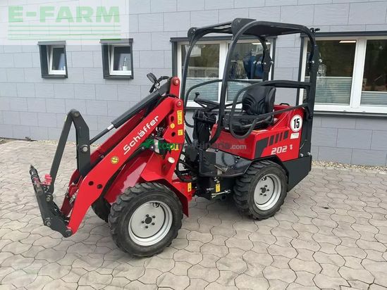 Telescopica - Schaffer - 2024