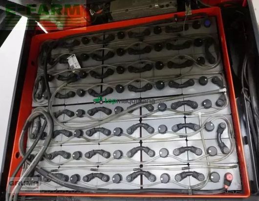 Elevadora - Linde - e 40/600 h 388