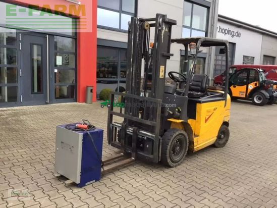 Elevadora -  - electric balanced fb25