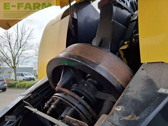 Empacadora gigant - New Holland - bb 9060 / bb9060 80x90 ballenmaß