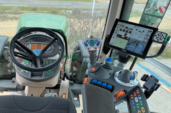 Tractor agrícola FENDT 826 VARIO S4 PROFI+