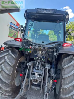 Tractor agrícola - Valtra - g 125 versu