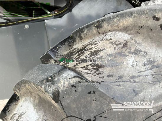 Cosechadora de Cereal - Massey Ferguson - beta 7370 + schneidwerk 6,80m