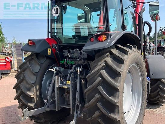 Tractor agrícola - Massey Ferguson - 5711m essential dyna-4