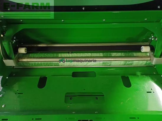 Empacadora gigant - John Deere - f441m