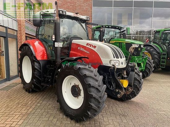 Tractor agrícola - Steyr - 6135 profi