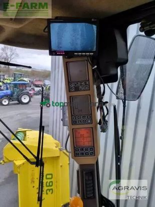 Cosechadora de Cereal - John Deere - 7400