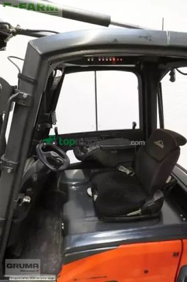 Elevadora - Linde - e 18 evo ion 386-02