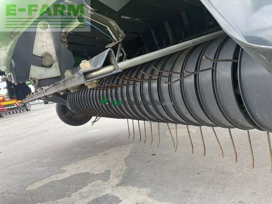 Empacadora gigant - Deutz-Fahr - rb 3.80