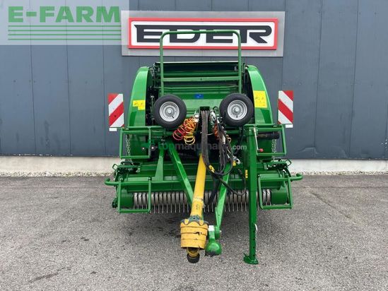 Empacadora gigant - McHale - f5600