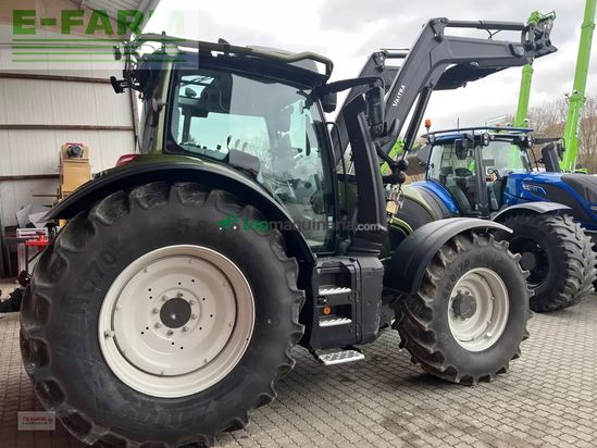 Tractor agrícola - Valtra - n 135a forst+fl+rüfa