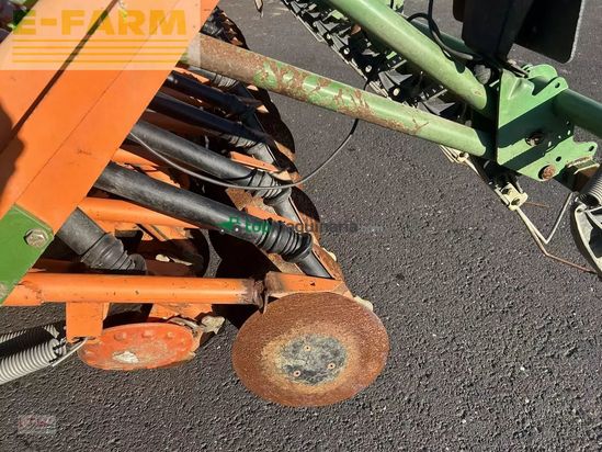 Sembradora - Amazone - kg 303 / adp 302 air