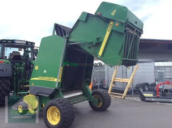 Empacadora gigant - John Deere - 582