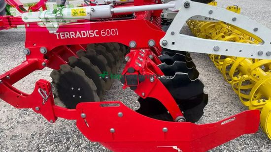 Grada rotativa - Pöttinger - terradisc 6001 t
