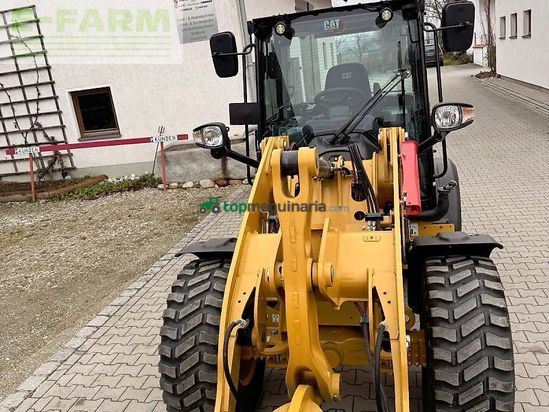Minicargadora - Caterpillar - 906