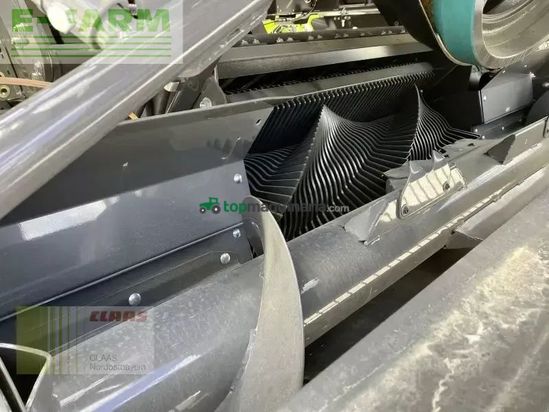 Empacadora gigant - Claas - quadrant 5200 fc evolution
