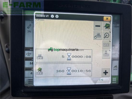 Empacadora gigant - John Deere - v461m