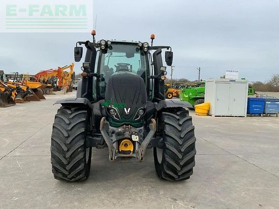 Tractor agrícola - Valtra - t214 direct tractor (st22267) Direct