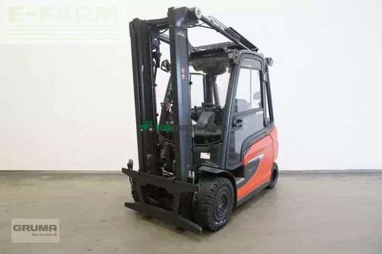 Elevadora - Linde - e 30 l 1252