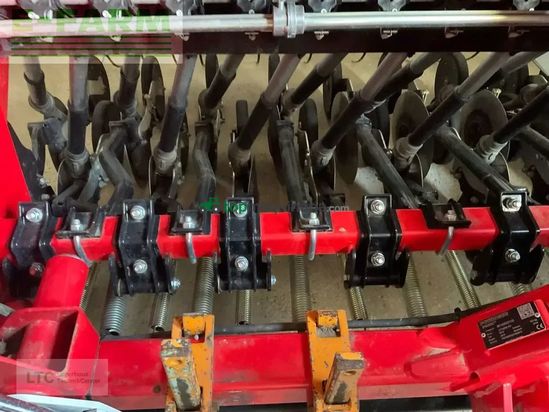 Sembradora - Pöttinger - vitasem 302