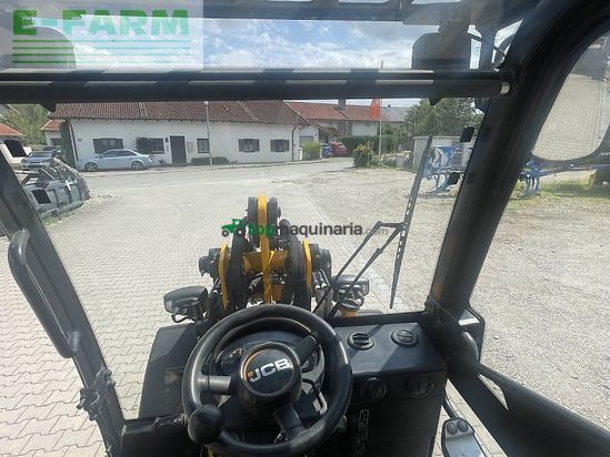 Minicargadora - JCB - 403 smart power