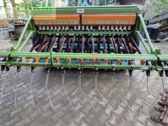 Sembradora - Amazone - drillkombi d8 25 + ke 25