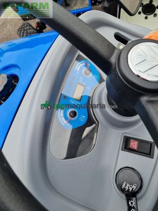 Tractor agrícola - New Holland - boomer 25