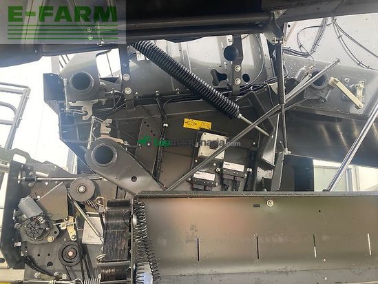 Empacadora gigant - Claas - variant 585 rc pro